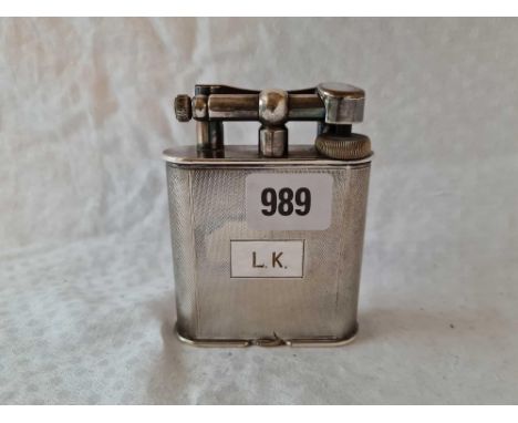 A large Dunhill lighter patent No.390107, 4 1/4" high