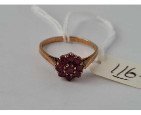 A ruby cluster ring in 9ct size R 2.8g