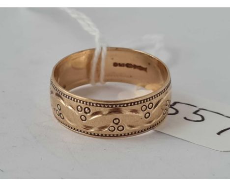 Fancy band ring 9ct Size Q
