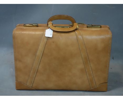 Vintage luggage suitcase with brass hardware interior Shwayder, H20cm, W60cm, D45cm.