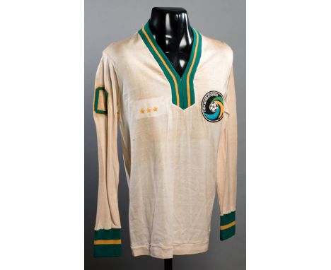 Commemorative jersey for the Pele post-retirement stadium appearance at the Giants Stadium on the occasion of the Cosmos v Wo