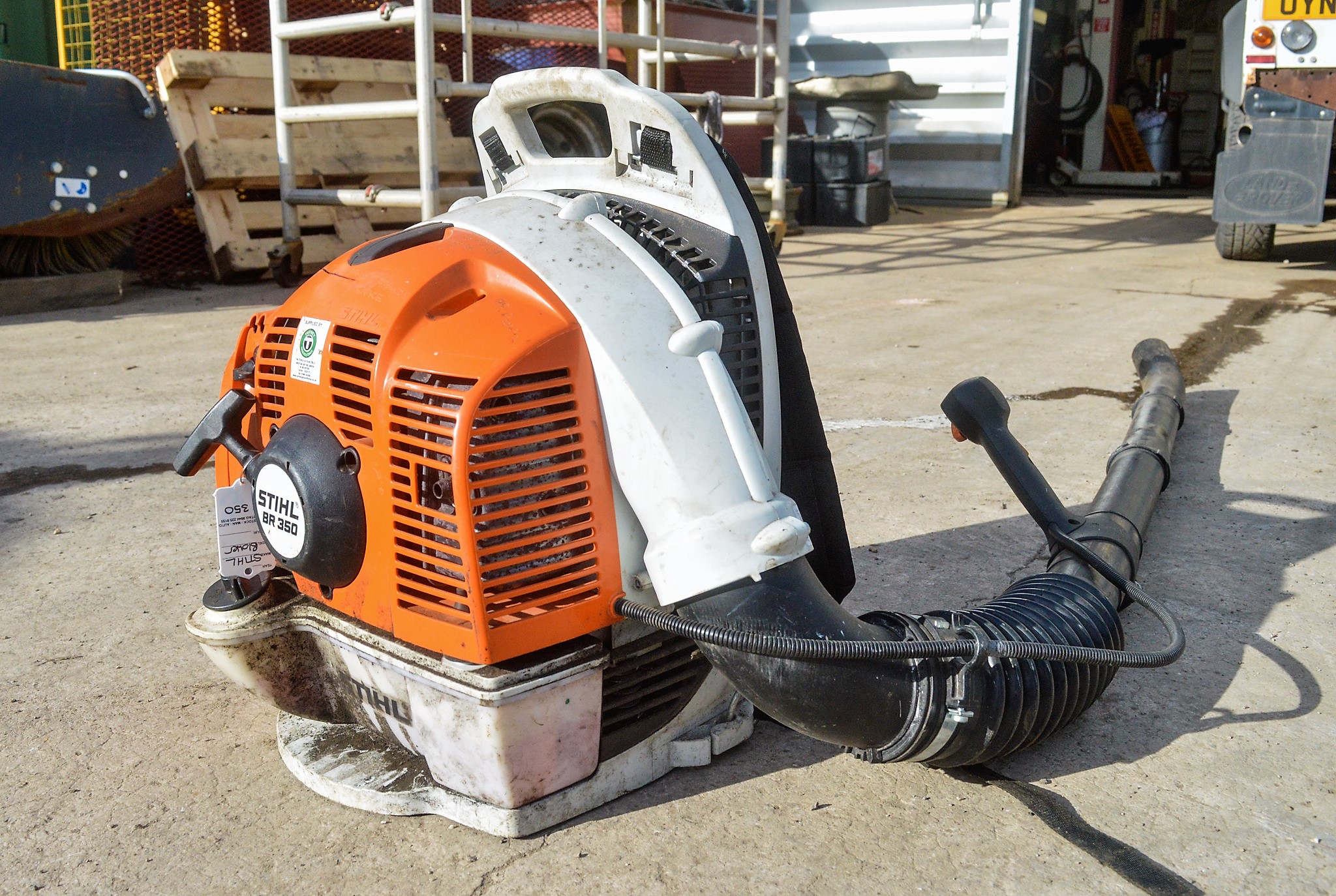 Stihl BR350 Petrol Driven Back Pack Leaf Blower