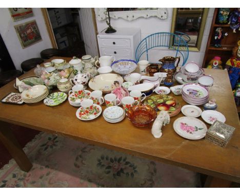 Large collection of china to include Noritake - Contents of table top