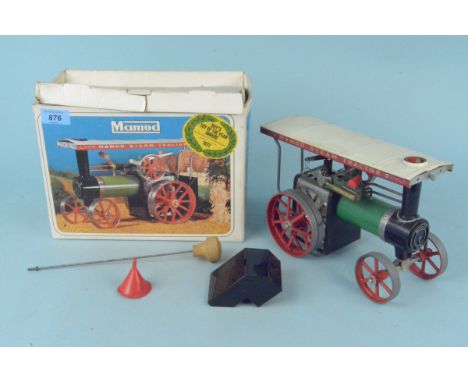 A boxed Mamod model steam tractor (appears complete but cannot guarantee contents)