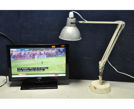 A JVC LT-19DD3J 19in TV DVD player along with an angle poise style lamp (both PAT pass and working) (2)