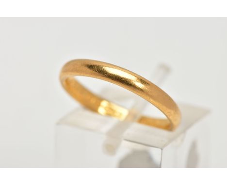 A 22CT GOLD BAND RING, plain polished band, hallmarked 22ct gold Birmingham, ring size L, approximate gross weight 3.6 grams 