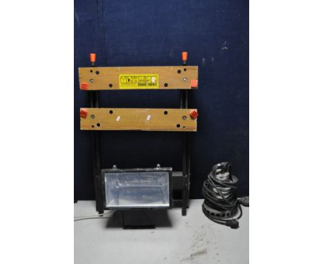 THREE HALOGEN FLOODLAMPS comprising of a single flood lamp and twin floodlamp on a stand, Nocchi submersible pump (all PAT pa