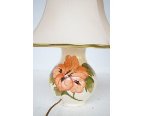 Moorcroft hibiscus pattern lamp with Moorcroft shade & 1 extra original Moorcroft shade. Lamp Height 24 cm -(Ceramic only)