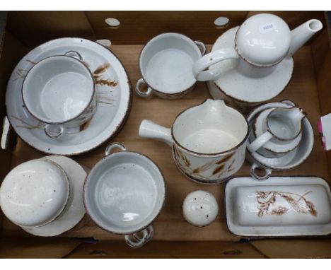 Midwinter Stonehenge tea and dinner ware, including a teapot, dinner plates, soup bowls etc (17 pieces in 1 tray).