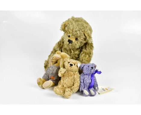 STEIFF; two modern plush bears including a lavender blue example and a Ragmuffins plush bear (4).