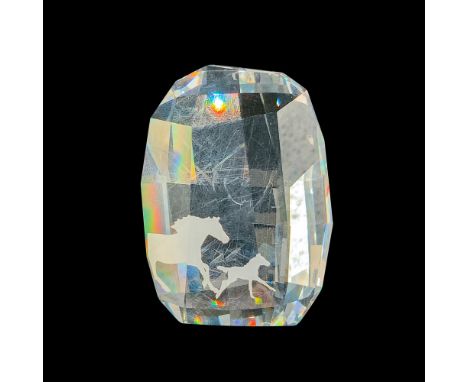 2014 Swarovski Crystal Society Membership Gift. Faceted clear crystal paperweight with mom and baby horse. Swarovski acid mar