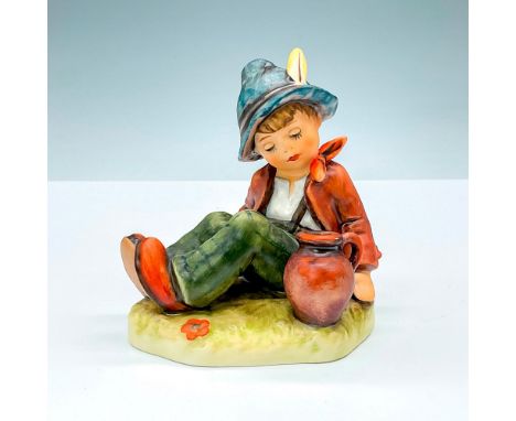 Exclusive special edition No.8 for members of the Goebel Collectors' Club. Matte finished figurine depicting boy sitting with