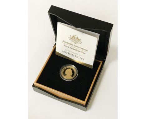 THE ROYAL AUSTRALIAN MINT 2019 GOLD PROOF SOVEREIGN WITH CERTIFICATE &amp; IN PROOF CONDITION DEPICTING QE2 6TH PORTRAIT