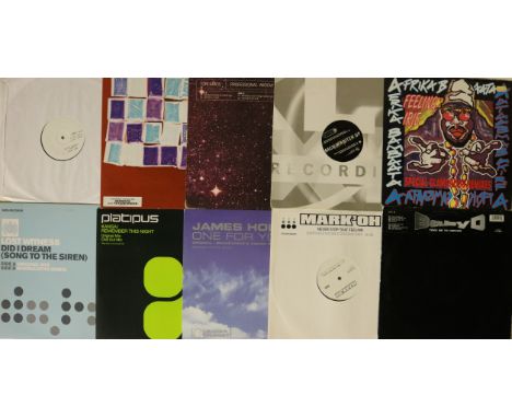TRANCE/OLD SKOOL SINGLES - Approx 400+ singles and DJ promos to include a wide range of styles to include Lil Louis, Afrika B