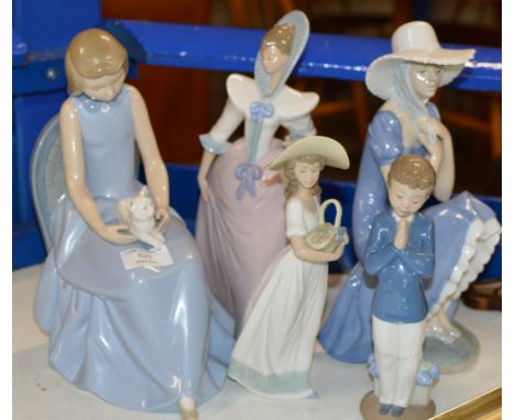 5 VARIOUS NAO FIGURINE ORNAMENTS     