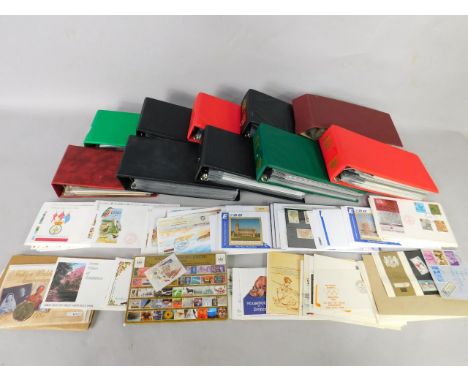 First Day Covers.-GB. GB and Commonwealth 1964-2004, contained in eleven first day covers albums, (c500).