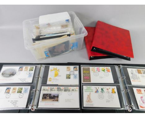 GB.- First Day Covers.- 1951 - 1985, contained in four albums and a box, some hand addressed.
