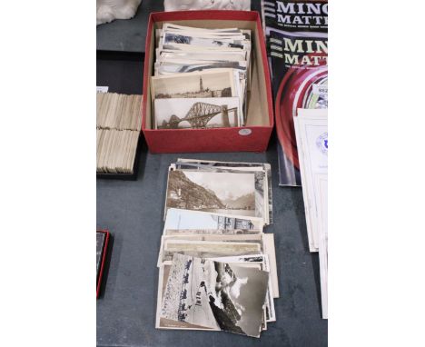 A LARGE COLLECTION (260) VINTAGE BLACK &amp; WHITE POSTCARDS