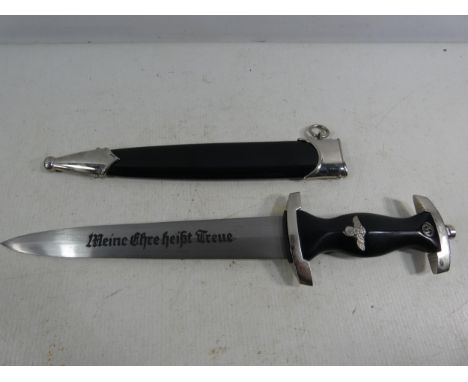 A REENACTOR'S NAZI GERMANY SS DAGGER AND SCABBARD, 21CM BLADE, LENGTH 38CM