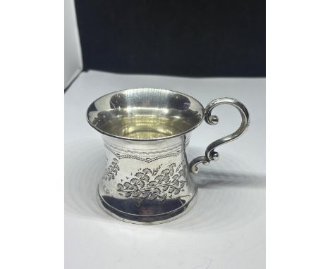 A HALLMARKED BIRMINGHAM 1928 SILVER CUP GROSS WEIGHT 86.2 GRAMS