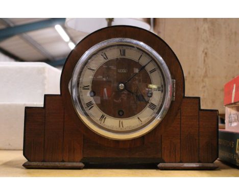 AN ART DECO STAYTE WESTMINSTER CHIMING OAK MANTLE CLOCK
