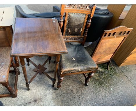AN EDWARDIAN MAHOGANY CENTRE TABLE, MAHOGANY AND LEATHER FIRESCREEN AND A VICTORIAN DINING CHAIR
