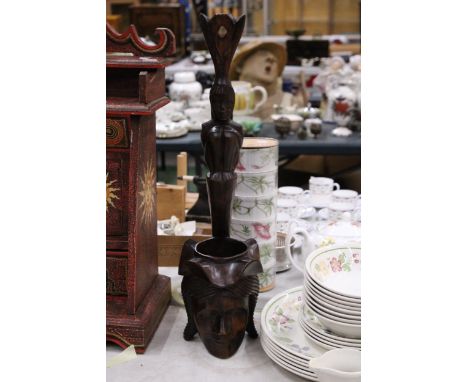 A 1940'S INDONISIAN HAND CARVED WALL PLANTER, HEIGHT 50CM