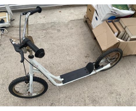 A RETRO STYLE SCOOTER WITH RUBBER TYRES