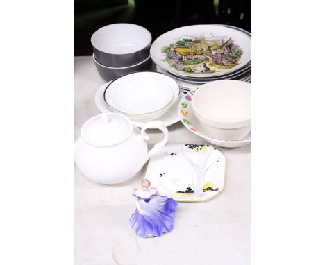 A MIXED LOT OF PLATES AND BOWLS TO ALSO INCLUDE A ROYAL DOULTON MINIATURE FIGURE "SANDRA" TEAPOT, ETC.,