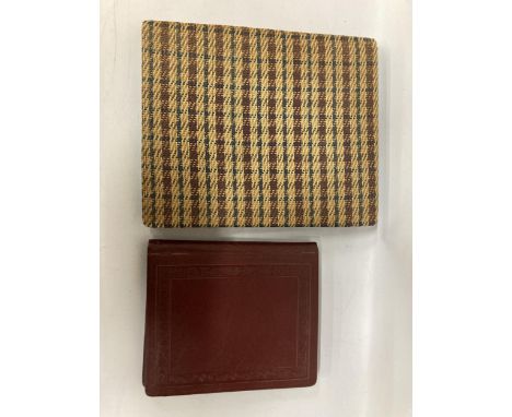 TWO VINTAGE PHOTOGRAPH ALBUMS CONTAINING PHOTOS FROM THE EARLY 20TH CENTURY OF AMERICA