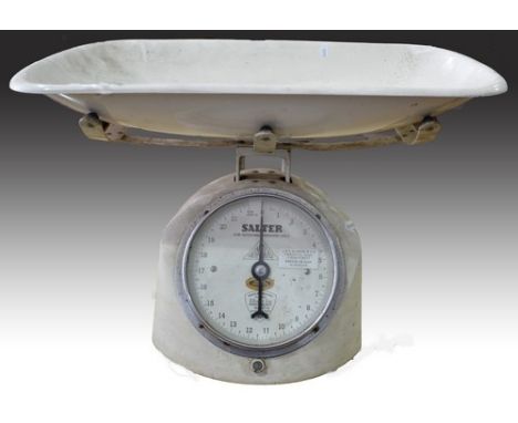 Salter Thermoscale baby scale, width 58cm.