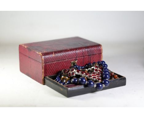 Vintage Jewellery Box with Mid-Century Costume Jewellery Collection  A mid-20th-century (circa 1940s-1960s) decorative jewell