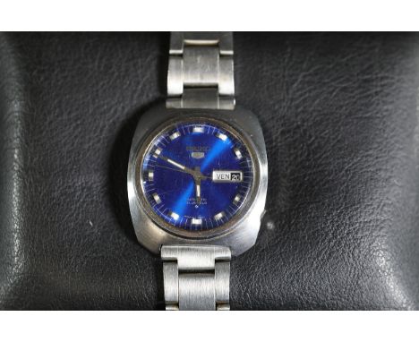 Seiko 5 Automatic Wristwatch, 1970s  A vintage Seiko 5 wristwatch, likely dating to the 1970s, featuring a stainless steel ca