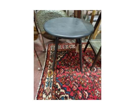 Grey Metal Low Level Stool Diameter 390mm H420mm SR116 Ex Display Showroom Item 