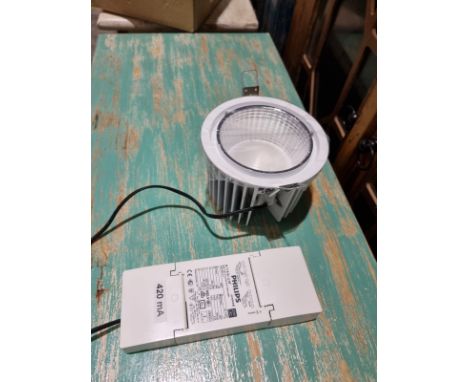7 x  LED Downlight  boxed units of TRILUX INPERLALP C05 BR22 1800-840 ETDD 01, 6356651 Compact LED downlight with round const