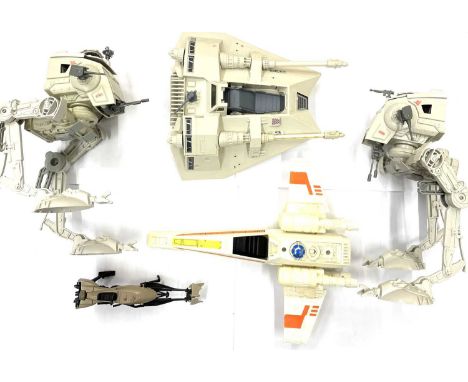 A mixed lot of 1980s Star Wars plastic vehicles by Kenner, to include: - Snow Speeder - X-Wing Fighter with chrome effect R2 