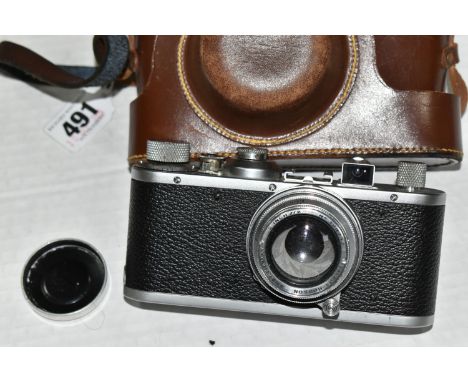 AN ERNST LEITZ LEICA STANDARD MODEL E CAMERA, c1937-38, serial number 244332, fitted with a Taylor-Hobson Anastigmat 2 inch l