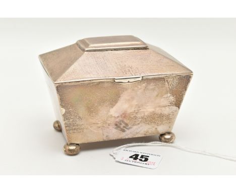 A GEORGE VI SILVER TRINKET BOX, rectangular form, with a hinged lid, raised on four feet, approximate width 100mm x height 80
