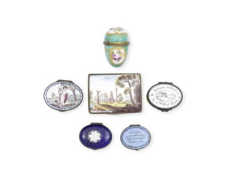 A South Staffordshire enamel snuff box, an egg-shaped bonbonniere and three patch boxes, later 18th centuryThe rectangular sn
