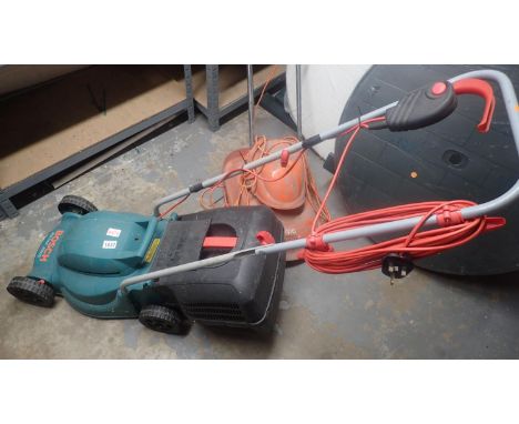 Bosch Rotak 320C electric mower with cable. Not available for in-house P&P, contact Paul O'Hea at Mailboxes on 01925 659133Co