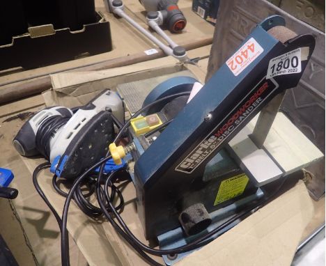 Clarke woodworker belt and disc sander. Not available for in-house P&P, contact Paul O'Hea at Mailboxes on 01925 659133Condit