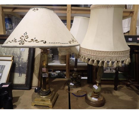 Brass column form table lamp and two other table lamps, tallest H: 67 cm. Not available for in-house P&P, contact Paul O'Hea 