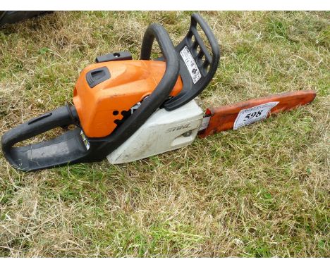 Stihl MS 181 petrol Chainsaw, 12" cutter bar, chain brake, good compression, no fuel.
