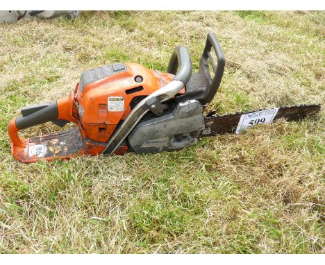 Husqvarna 560XP Auto Tune X-Torq petrol Chainsaw with 14'' cutter bar, good compression.