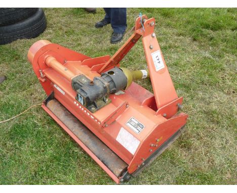 A Winton Flail mower, .85 m. - hardly used.  