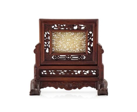 A SMALL CHINESE TABLE SCREEN, QING DYNASTY Mounted with an openwork pale celadon jade plaque carved with a dragon, two deer, 