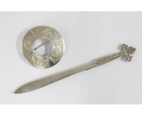 Scottish provincial silver bookmark by William J Fraser of Ballater, the handle in the form of a celtic cross with  knotwork 