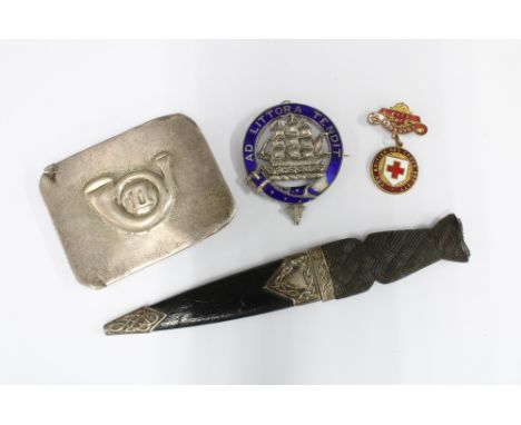 Silver mounted skean dhu, Edinburgh 1955, Highland Light Infantry Regimental silver buckle, Wilson &amp; Sharp Edinburgh 1922