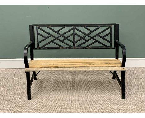 MODERN BOX SECTION STEEL &amp; WOODEN SLATTED GARDEN BENCH - 83cms H, 121cms W, 55cms D