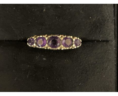 9ct Gold ring set with 5 Amethyst stones Size Q 2.8g 